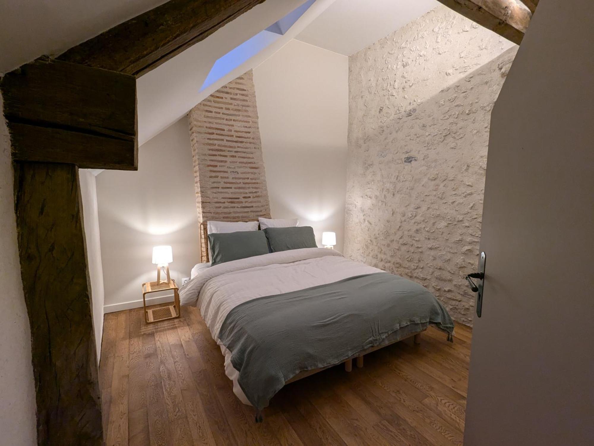 Hotel La Sourciere Beaugency Esterno foto