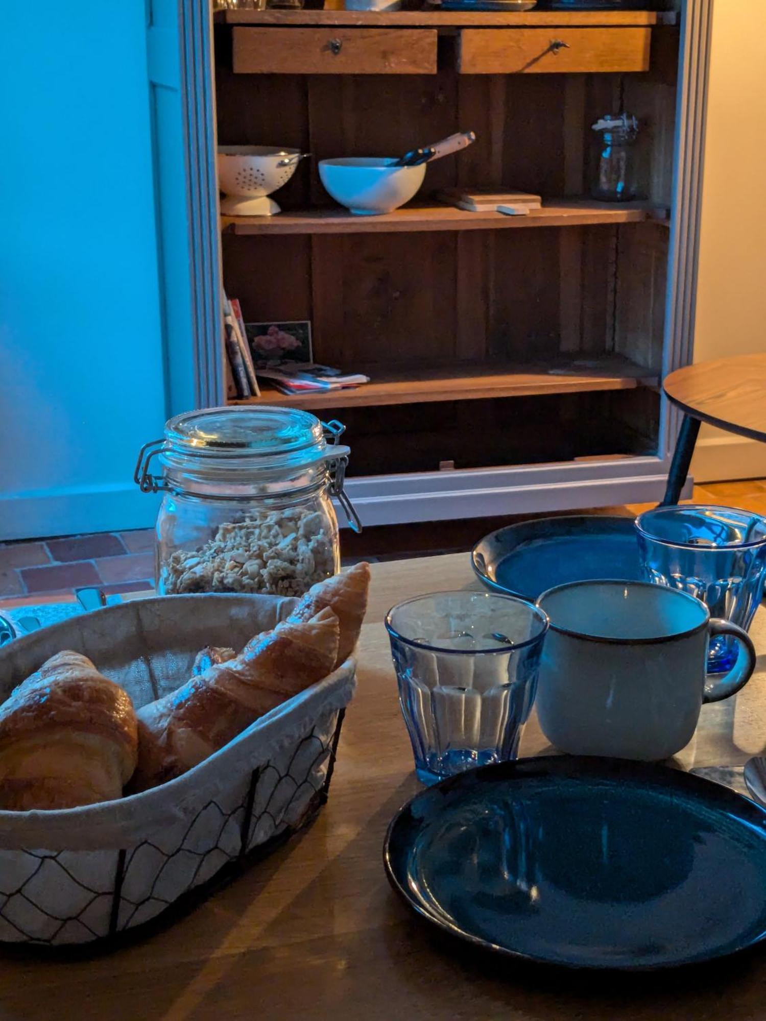 Hotel La Sourciere Beaugency Esterno foto